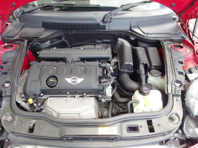 ＭＩＮＩ クーパー　１オーナー　ユーザー買取　禁煙車　外ナビ　ＤＴＶ　純１５ＡＷ　ＨＩＤヘッドライト　キーフリー（25枚目）
