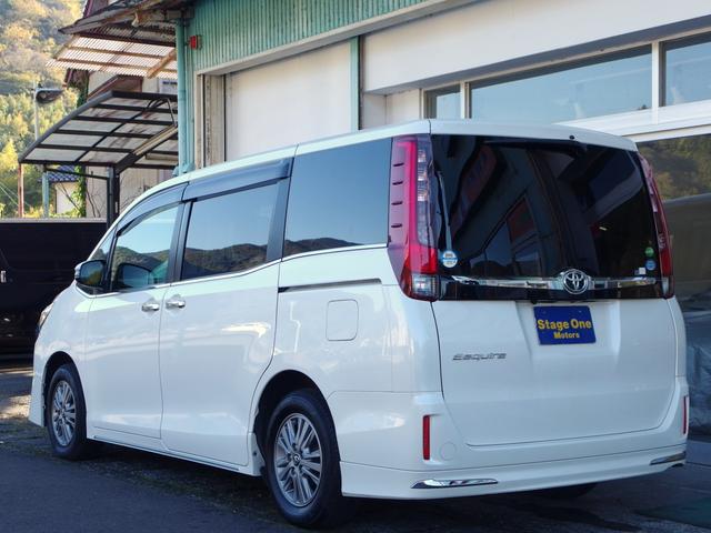 エスクァイア Ｇｉ　ユーザー買取・禁煙車・ワンオーナー・純エアロ・純フリップダウンモニター・クルコン・レーダーブレーキ・ＥＴＣ・ヒーター付き黒レザーシート・ＬＫＡ・純ワイドナビ・Ｂカメラ・フルセグＴＶ・両側パワスラ（4枚目）