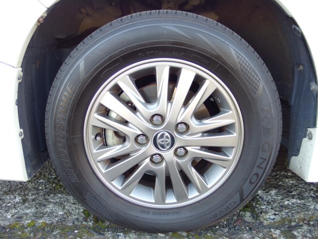 エスクァイア Ｇｉ　ユーザー買取・禁煙車・ワンオーナー・純エアロ・純フリップダウンモニター・クルコン・レーダーブレーキ・ＥＴＣ・ヒーター付き黒レザーシート・ＬＫＡ・純ワイドナビ・Ｂカメラ・フルセグＴＶ・両側パワスラ（23枚目）