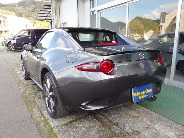 ロードスターＲＦ ＶＳ　純Ｒスポイラー　純１７インチアルミ　純ナビ　フルセグ　ＥＴＣ　ヒーター付きレザーシート　キーフリー　ユーザー買取車　禁煙車（11枚目）