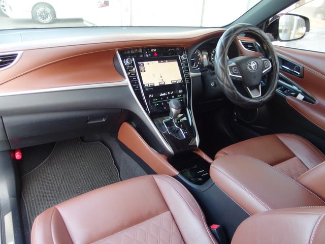 ハリアー プレミアム　サンルーフ　ＴＲＤエアロＦ・Ｓ・Ｒ　ローダウン　純ナビ　アラウンドビューモニター　ＪＢＬ　フルセグ　電動レザーシート　パワーゲート　レーダークルーズ・ブレーキ　ＥＴＣ　禁煙車（21枚目）