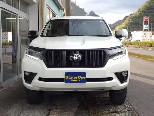 ランドクルーザープラド ＴＸ　Ｌパッケージ　マットブラックエディション　ワンオーナー　ユーザー買取　禁煙車　サンルーフ　外ナビ　フルセグ　Ｂカメラ　電動ベージュレザーシート　ＥＴＣ　純１８ＡＷ　レーダークルーズコントロール　ルーフレール（2枚目）