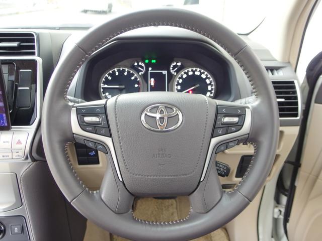 ランドクルーザープラド ＴＸ　Ｌパッケージ　マットブラックエディション　ワンオーナー　ユーザー買取　禁煙車　サンルーフ　外ナビ　フルセグ　Ｂカメラ　電動ベージュレザーシート　ＥＴＣ　純１８ＡＷ　レーダークルーズコントロール　ルーフレール（10枚目）