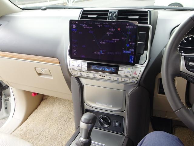ランドクルーザープラド ＴＸ　Ｌパッケージ　マットブラックエディション　ワンオーナー　ユーザー買取　禁煙車　サンルーフ　外ナビ　フルセグ　Ｂカメラ　電動ベージュレザーシート　ＥＴＣ　純１８ＡＷ　レーダークルーズコントロール　ルーフレール（11枚目）