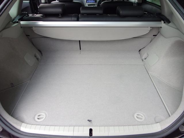 プリウス Ｇ　ユーザー買取　ＨＩＤライト　純正ナビ　フルセグ　Ｂカメラ　キーフリー＆プッシュスタート　クルーズコントロール　電動ハーフレザーシート　純１５ＡＷ（12枚目）