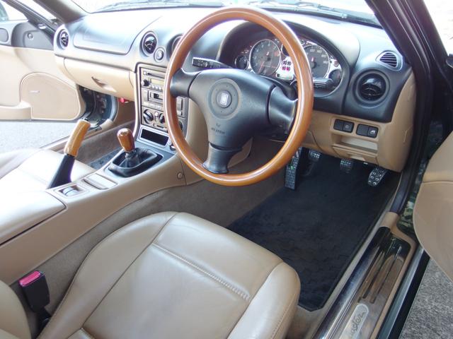 ロードスター ＶＳ　ユーザー買取　ＮＡＲＤＩステアリング　外１５ＡＷ　ＢＯＳＥスピーカー　ハードトップ（7枚目）