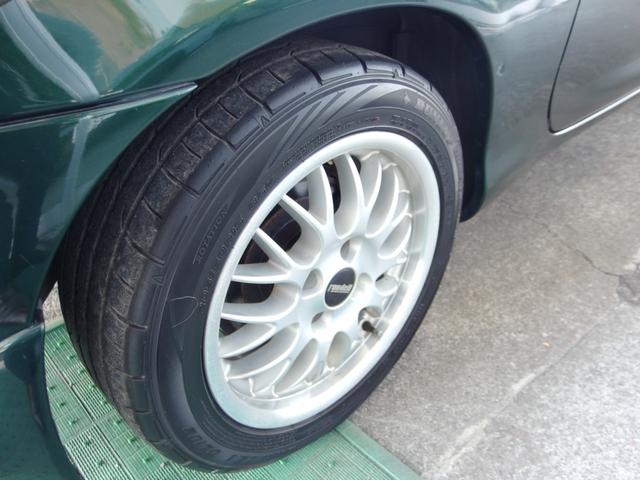 ロードスター ＶＳ　ユーザー買取　ＮＡＲＤＩステアリング　外１５ＡＷ　ＢＯＳＥスピーカー　ハードトップ（16枚目）