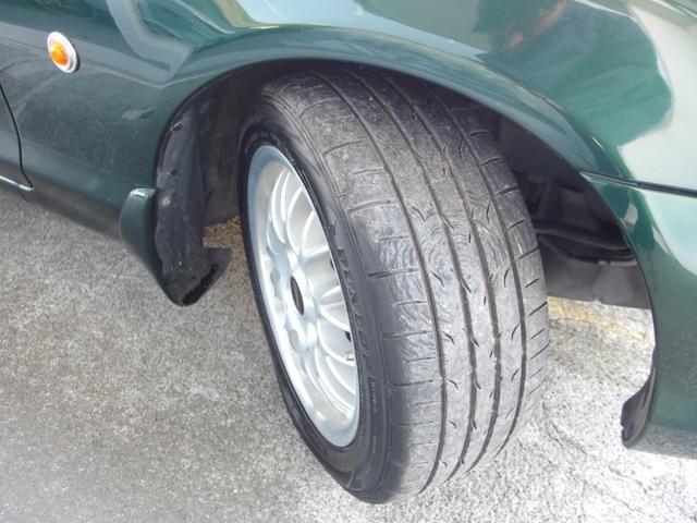 ロードスター ＶＳ　ユーザー買取　ＮＡＲＤＩステアリング　外１５ＡＷ　ＢＯＳＥスピーカー　ハードトップ（17枚目）