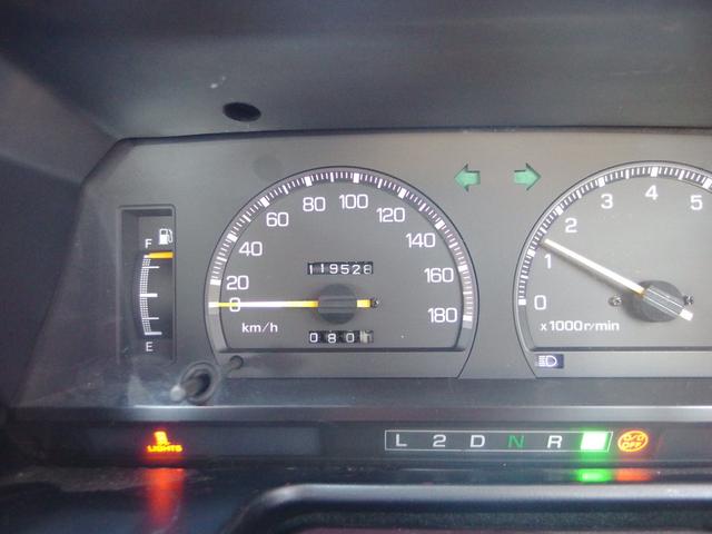 クレスタ スーパールーセント　ローダウン　外マフラー　スピードスター１５インチアルミ＆引張タイヤ　内装一部チンチラ貼り（14枚目）