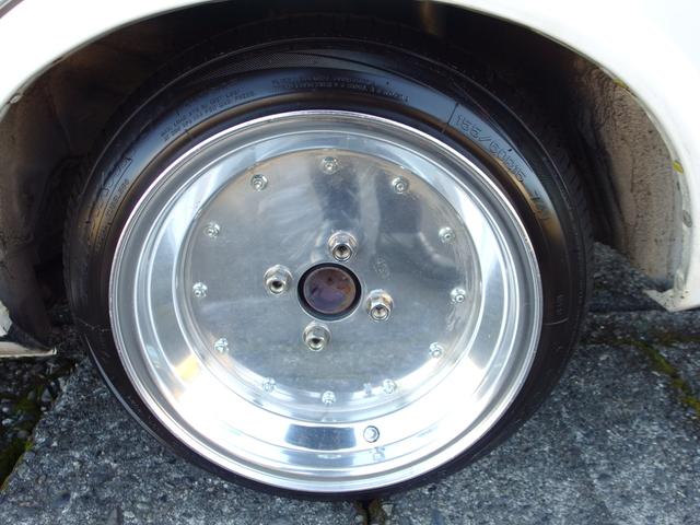 クレスタ スーパールーセント　ローダウン　外マフラー　スピードスター１５インチアルミ＆引張タイヤ　内装一部チンチラ貼り（17枚目）