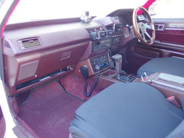 クレスタ スーパールーセント　ローダウン　外マフラー　スピードスター１５インチアルミ＆引張タイヤ　内装一部チンチラ貼り（20枚目）