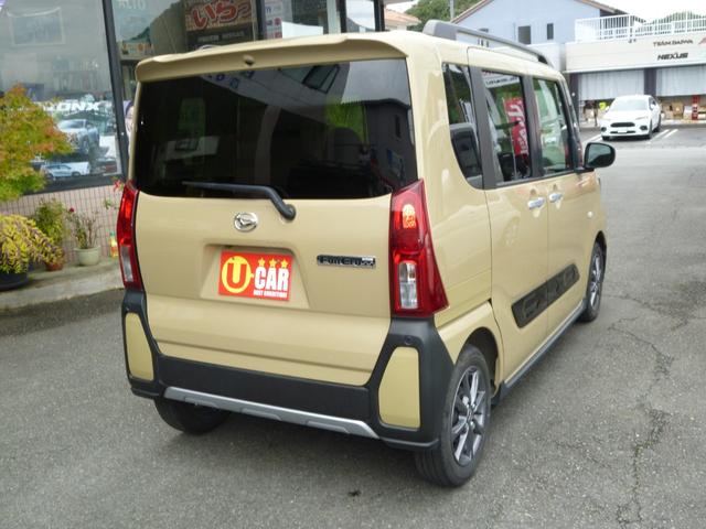 タント ファンクロス 9インチナビ 地デジTV Bluetooth 全方位モニター 両側電動スライドドア 車検2年付き ワンオーナー 禁煙車 LEDヘッドライト オートエアコン(6枚目)