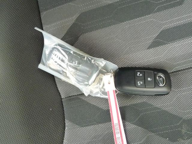 タント ファンクロス 9インチナビ 地デジTV Bluetooth 全方位モニター 両側電動スライドドア 車検2年付き ワンオーナー 禁煙車 LEDヘッドライト オートエアコン(9枚目)