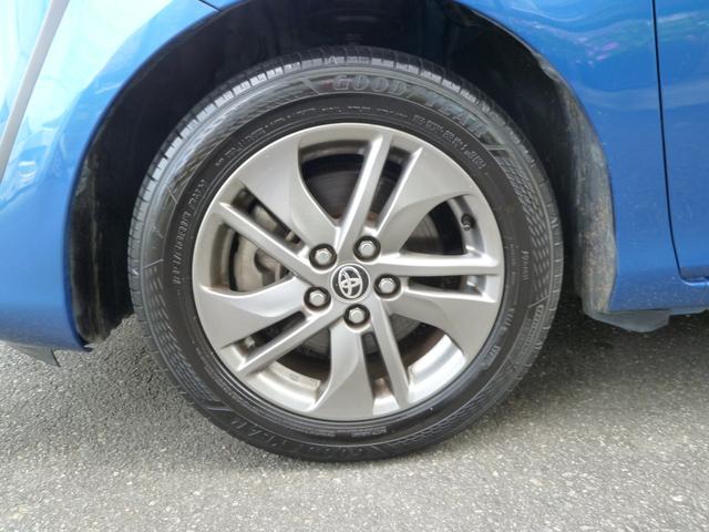 シエンタ Ｇ　クエロ　両側電動ドア　純正９型ＳＤナビ　地デジＴＶ　ＤＶＤ　全周囲カメラ　衝突軽減　禁煙車　ハーフレザーシート　シートヒーター　コーナーセンサー　スマートキー２個　ＬＥＤヘッドライト　ＥＴＣ　ワンオーナー（44枚目）