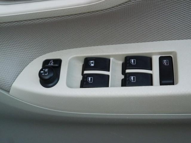 ムーヴ Ｌ　ＳＡＩＩＩ　純正ナビ　地デジＴＶ　バックカメラ　Ｂｌｕｅｔｏｏｔｈ　ＣＤ　ＤＶＤ　エアコン　パワステ　電動ミラー　キーレス　走行中ＴＶキット　ステアリングスイッチ　タイミングチェーン　エンジンルームスチーム洗浄（17枚目）