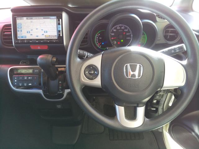 Ｎ－ＢＯＸ Ｇ・Ｌパッケージ　ＥＴＣ　バックカメラ　両側電動スライドドア　ナビ　衝突被害軽減システム　スマートキー　アイドリングストップ　電動格納ミラー　ベンチシート　ＣＶＴ　盗難防止システム　ＡＢＳ　ＥＳＣ　チップアップシート（2枚目）