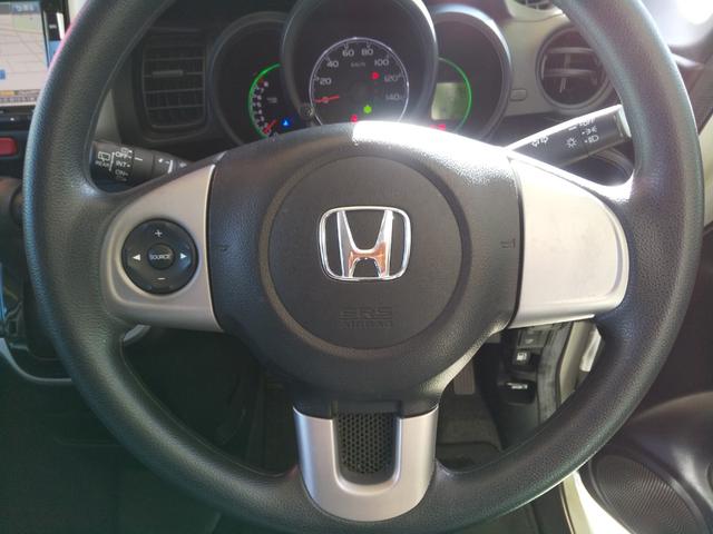 Ｎ－ＢＯＸ Ｇ・Ｌパッケージ　ＥＴＣ　バックカメラ　両側電動スライドドア　ナビ　衝突被害軽減システム　スマートキー　アイドリングストップ　電動格納ミラー　ベンチシート　ＣＶＴ　盗難防止システム　ＡＢＳ　ＥＳＣ　チップアップシート（3枚目）