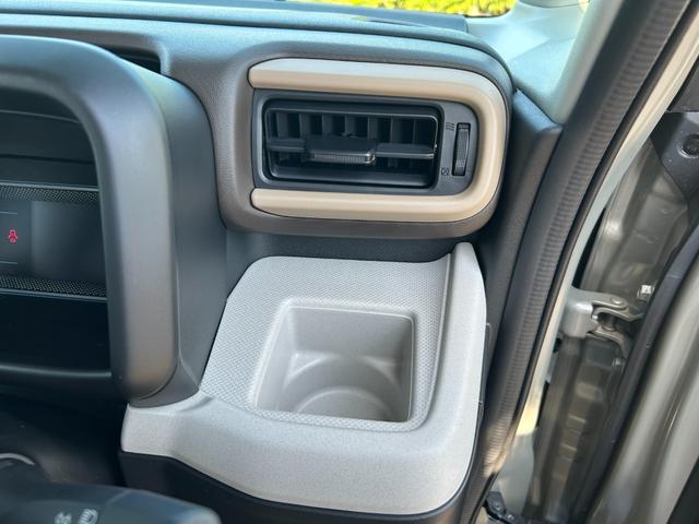 スペーシア ハイブリッドＧ　届出済未使用車　新車保証継承渡　ナビ半キャ　アイドリングＳ　キーレススタートシステム　横滑防止　イモビライザー　ＬＥＤライト　電動格納ミラー　Ｗエアバッグ　スマートキー　オートエアコン　オートライト（28枚目）