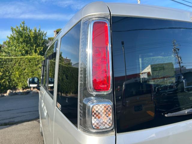 スペーシア ハイブリッドＸ　タイヤ４本新品　ＬＥＤヘッドランプ　アルミ　１年保証　デュアルセンサーブレーキＳ　両側パワードア　スマートエントリー　地デジフルセグ　シ－トヒ－タ－　電格ドアミラー　ｉ－ｓｔｏｐ　フリーキー　ナビＴＶ（22枚目）