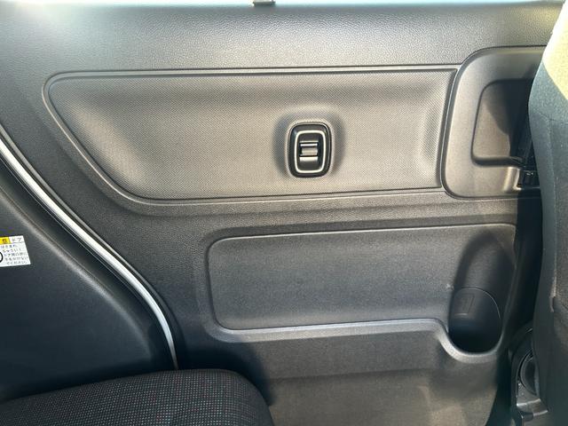 スペーシア ハイブリッドＸ　タイヤ４本新品　ＬＥＤヘッドランプ　アルミ　１年保証　デュアルセンサーブレーキＳ　両側パワードア　スマートエントリー　地デジフルセグ　シ－トヒ－タ－　電格ドアミラー　ｉ－ｓｔｏｐ　フリーキー　ナビＴＶ（47枚目）