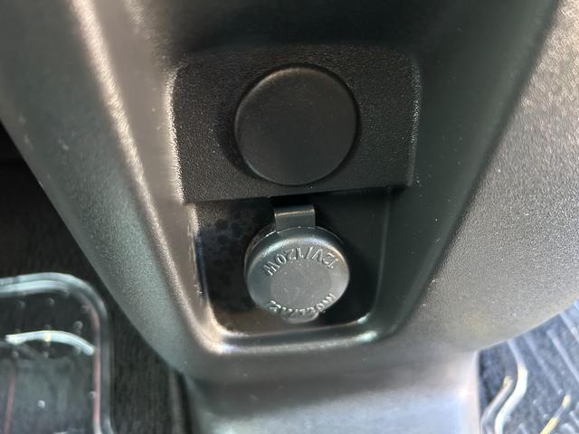 スペーシア ハイブリッドＸ　タイヤ４本新品　ＬＥＤヘッドランプ　アルミ　１年保証　デュアルセンサーブレーキＳ　両側パワードア　スマートエントリー　地デジフルセグ　シ－トヒ－タ－　電格ドアミラー　ｉ－ｓｔｏｐ　フリーキー　ナビＴＶ（68枚目）