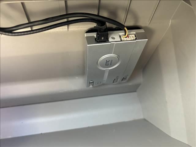 タント Ｌ“ＳＡＩＩ”　ナビ・Ｂカメラ・ＥＴＣ付　１年保証　ナビ半キャ　衝突被害軽減Ｂ　ベンチシ－ト　Ｗエアバッグ　ナビＴＶ　両側スライド　盗難防止装置　エアコン　フルセグ　電動格納ミラー　パワーウィンドウ　エアバッグ（18枚目）