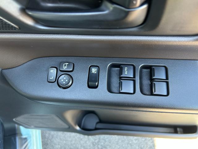 スペーシア ハイブリッドX 届出済未使用車 新車保証継承渡 ナビ半キ 運転席エアバッグ デュアルセンサーブレーキ サイドエアバッグ 電格ミラー 運転席助手席エアバッグ 前席シートヒーター LED ESP オットマン スマートキー(29枚目)