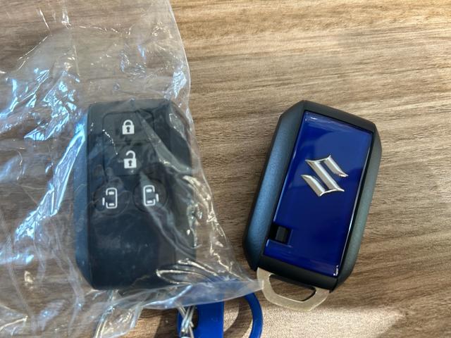 スペーシア ハイブリッドX 届出済未使用車 新車保証継承渡 ナビ半キ 運転席エアバッグ デュアルセンサーブレーキ サイドエアバッグ 電格ミラー 運転席助手席エアバッグ 前席シートヒーター LED ESP オットマン スマートキー(70枚目)