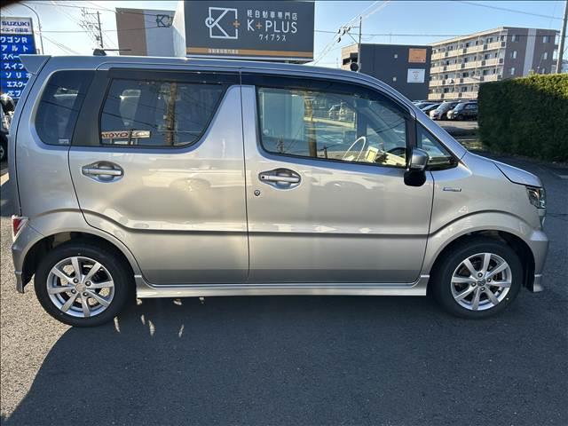 ワゴンＲ ハイブリッドＦＺ　走行１６２００ｋｍ　衝突被害軽減ブレーキ　１年保証　タイヤ４本新品交換済　ナビ半キャン　アイドルストップ　リアカメラ　シートヒー　ＰＳ　ＰＷ　盗難防止　ＳＲＳ　ＷエアＢ　スマートキー　横滑り防止（6枚目）
