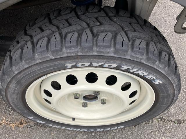 エブリイ PAリミテッド 5速マニュアル リフトUP 15インチ+オープンカントリーR/Tホワイトレター ディスプレイオーディオ バックカメラ ブラックバンパー バンパーガード(10枚目)