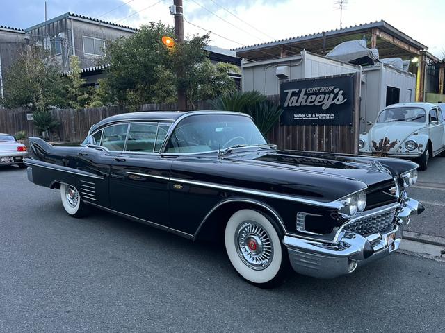 キャデラックデビル (13枚目)