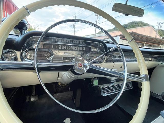 キャデラックデビル (26枚目)