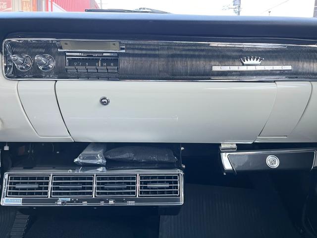 キャデラックデビル (27枚目)