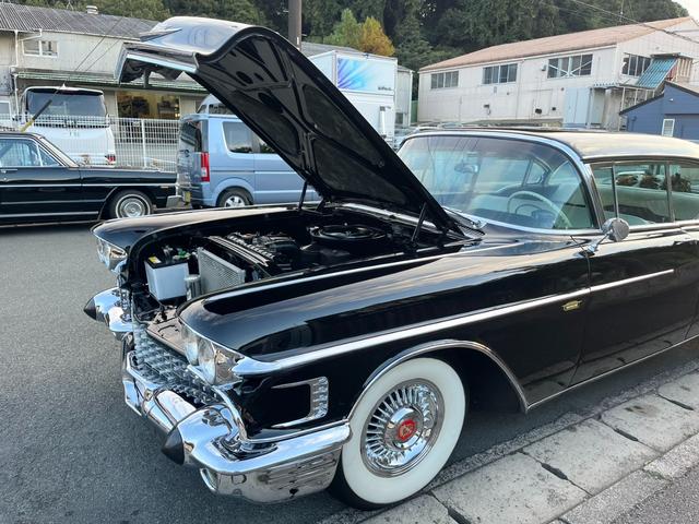 キャデラックデビル (35枚目)