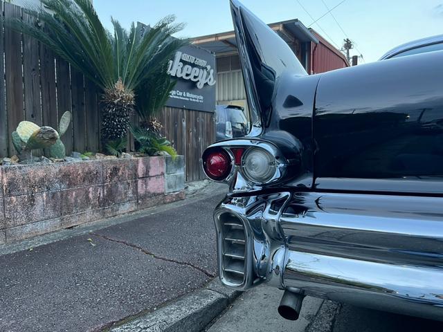 キャデラックデビル (41枚目)