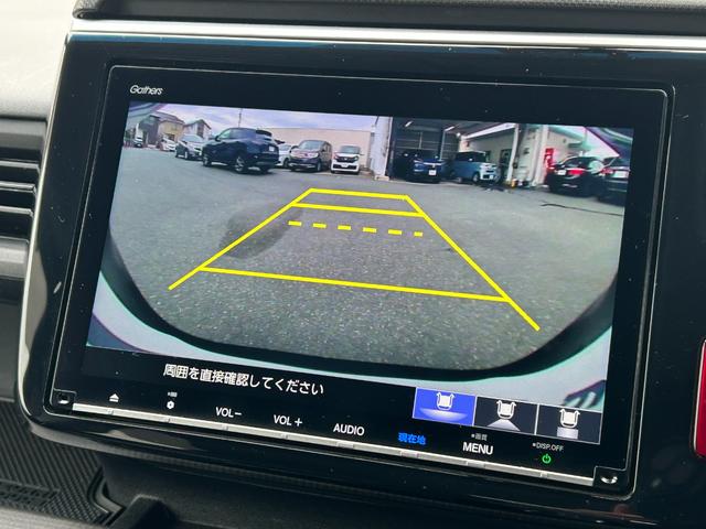 ステップワゴンスパーダ スパーダホンダセンシング　禁煙車・ワンオーナー・デカナビ・ＥＴＣ　助手席エアバッグ　ワンオーナ－　Ｗパワスラ　リアオートエアコン　地デジ　サイドエアバッグ　ＬＥＤライト　横滑り防止システム　オートエアコン　リアカメラ　ＵＳＢ（3枚目）