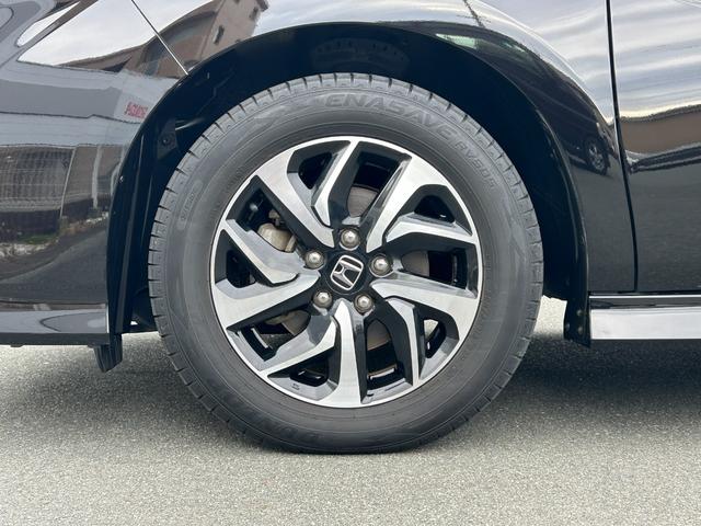 ステップワゴンスパーダ スパーダホンダセンシング　禁煙車・ワンオーナー・デカナビ・ＥＴＣ　助手席エアバッグ　ワンオーナ－　Ｗパワスラ　リアオートエアコン　地デジ　サイドエアバッグ　ＬＥＤライト　横滑り防止システム　オートエアコン　リアカメラ　ＵＳＢ（26枚目）