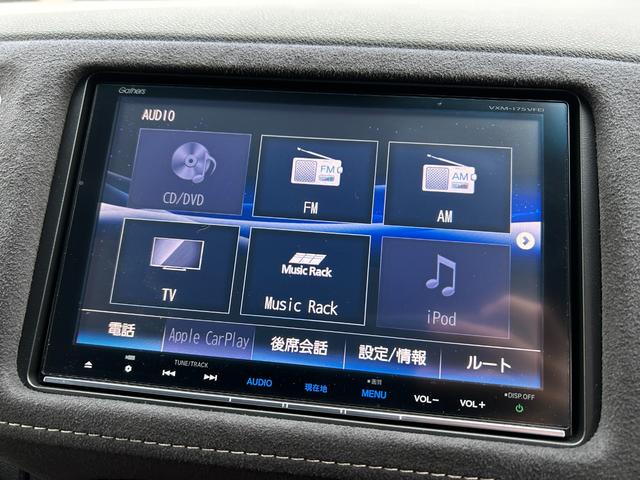 ヴェゼル ハイブリッドＲＳ・ホンダセンシング　ワンオーナー・禁煙車・ナビ・ＥＴＣ　ＥＴＣ付　１オ－ナ－　サイドＳＲＳ　Ｒカメ　フルオートエアコン　ＵＳＢ接続　両席エアバック　スマキー　オートクルーズコントロール　衝突軽減ブレーキシステム　ＡＢＳ（4枚目）