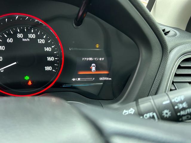ヴェゼル Ｘ・ホンダセンシング　ワンオーナー・禁煙車・ナビ・ＥＴＣ　Ｗエアバッグ　アクティブクルーズコントロール　オートエアコン　ＬＥＤランプ　衝突軽減ブレ－キ　パワステ　カーテンエアバック　ＵＳＢポート　スマートキーシステム（10枚目）