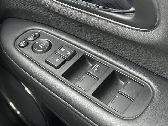 ヴェゼル Ｘ・ホンダセンシング　ワンオーナー・禁煙車・ナビ・ＥＴＣ　Ｗエアバッグ　アクティブクルーズコントロール　オートエアコン　ＬＥＤランプ　衝突軽減ブレ－キ　パワステ　カーテンエアバック　ＵＳＢポート　スマートキーシステム（18枚目）
