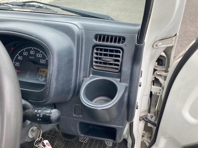 　ワンオーナー　軽トラック　ＭＴ　エアコン　運転席エアバッグ(15枚目)