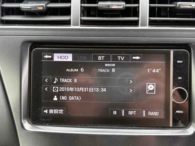 プリウスアルファ Ｓ　ＥＴＣ　バックカメラ　ナビ　ＴＶ　２０インチアルミホイール　社外エアロ　オートライト　スマートキー　電動格納ミラー　３列シート　衝突安全ボディ　ＡＢＳ　ＵＳＢ　Ｂｌｕｅｔｏｏｔｈ　エアコン（5枚目）