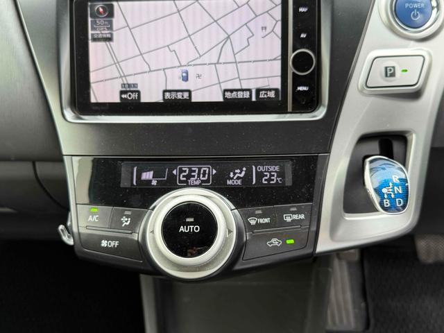 プリウスアルファ Ｓ　ＥＴＣ　バックカメラ　ナビ　ＴＶ　２０インチアルミホイール　社外エアロ　オートライト　スマートキー　電動格納ミラー　３列シート　衝突安全ボディ　ＡＢＳ　ＵＳＢ　Ｂｌｕｅｔｏｏｔｈ　エアコン（7枚目）