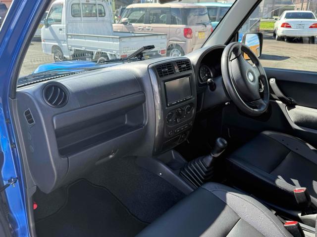 ジムニー クロスアドベンチャーＸＣ　４ＷＤ　ドライブレコーダー　ＥＴＣ　ナビ　キーレスエントリー　電動格納ミラー　シートヒーター　ＭＴ　ＡＢＳ　ＣＤ　ＵＳＢ　ミュージックプレイヤー接続可　アルミホイール　衝突安全ボディ　エアコン（23枚目）