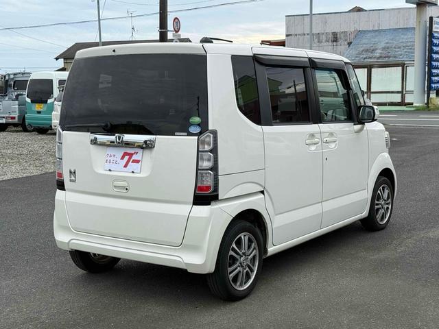 N-BOX G・Lパッケージ バックカメラ 両側スライド・片側電動 ナビ TV スマートキー アイドリングストップ 電動格納ミラー ベンチシート CVT 盗難防止システム ABS ESC CD DVD再生 USB アルミホイール(14枚目)