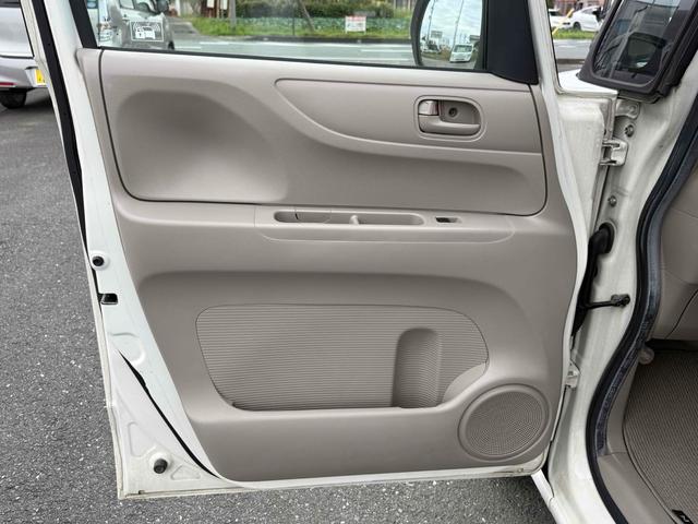 N-BOX G・Lパッケージ バックカメラ 両側スライド・片側電動 ナビ TV スマートキー アイドリングストップ 電動格納ミラー ベンチシート CVT 盗難防止システム ABS ESC CD DVD再生 USB アルミホイール(39枚目)