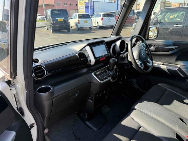 Ｎ－ＢＯＸカスタム Ｇ・ターボＬパッケージ　ＥＴＣ　バックカメラ　両側電動スライドドア　ナビ　ＴＶ　オートクルーズコントロール　衝突被害軽減システム　オートライト　ＨＩＤ　ＬＥＤヘッドランプ　スマートキー　アイドリングストップ　電動格納ミラー（45枚目）