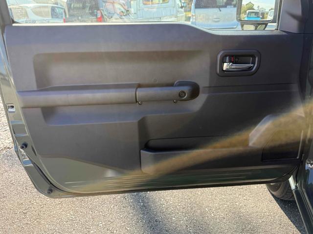 ジムニー ＸＣ　４ＷＤ　ＥＴＣ　バックカメラ　ナビ　ＴＶ　オートクルーズコントロール　レーンアシスト　衝突被害軽減システム　オートライト　ＬＥＤヘッドランプ　ヘッドライトウォッシャー　スマートキー　電動格納ミラー（37枚目）