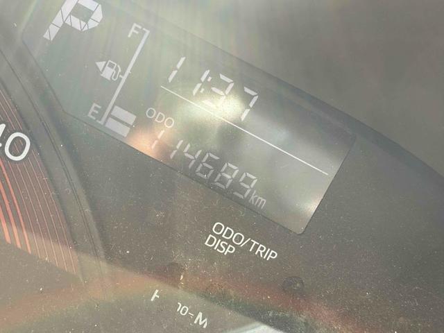 タント Ｌ　ＥＴＣ　両側スライドドア　キーレスエントリー　アイドリングストップ　電動格納ミラー　ベンチシート　ＣＶＴ　盗難防止システム　ＡＢＳ　ＣＤ　アルミホイール　衝突安全ボディ　エアコン　パワーステアリング（21枚目）