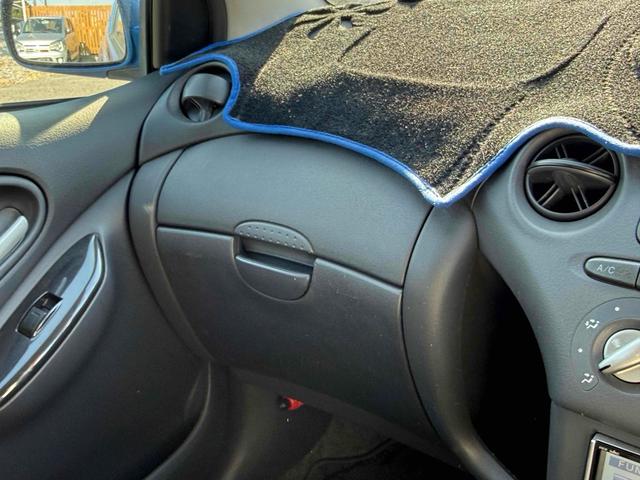 ヴィッツ ＲＳ　Ｄパッケージ　ドライブレコーダー　ナビ　アルミホイール　ＭＴ　衝突安全ボディ　ＡＢＳ　ＣＤ　ＤＶＤ再生　エアコン　パワーステアリング　パワーウィンドウ（33枚目）